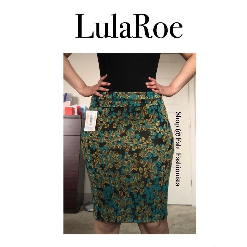 Lularoe Cassie High Waist Floral skirt size Large